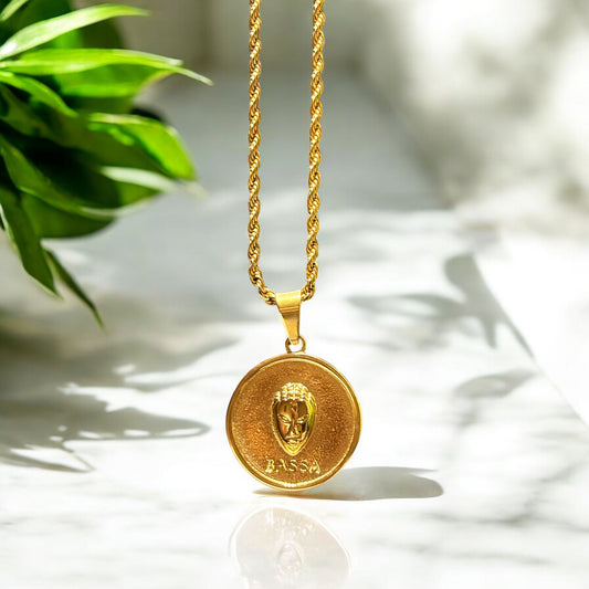 Ɱi LokƐ Bassa Pendant