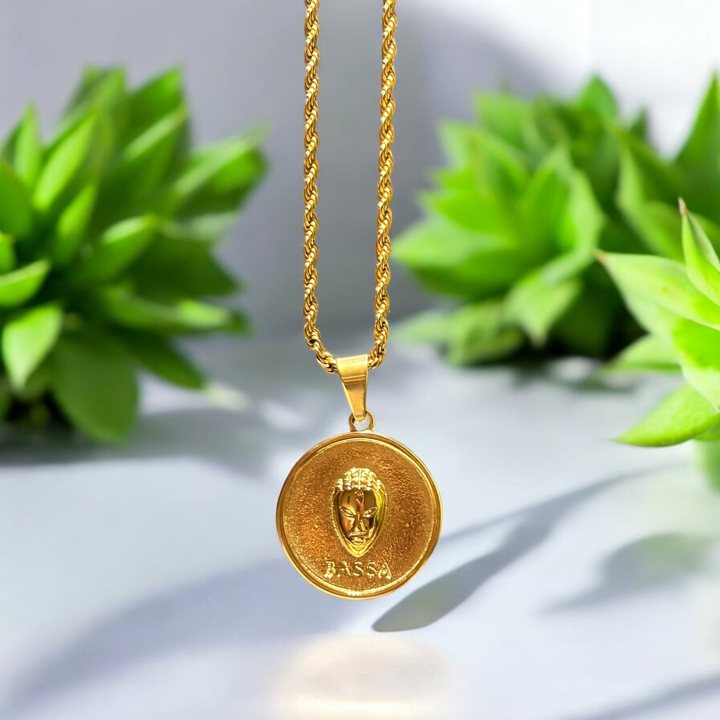 Ɱi LokƐ Bassa Pendant