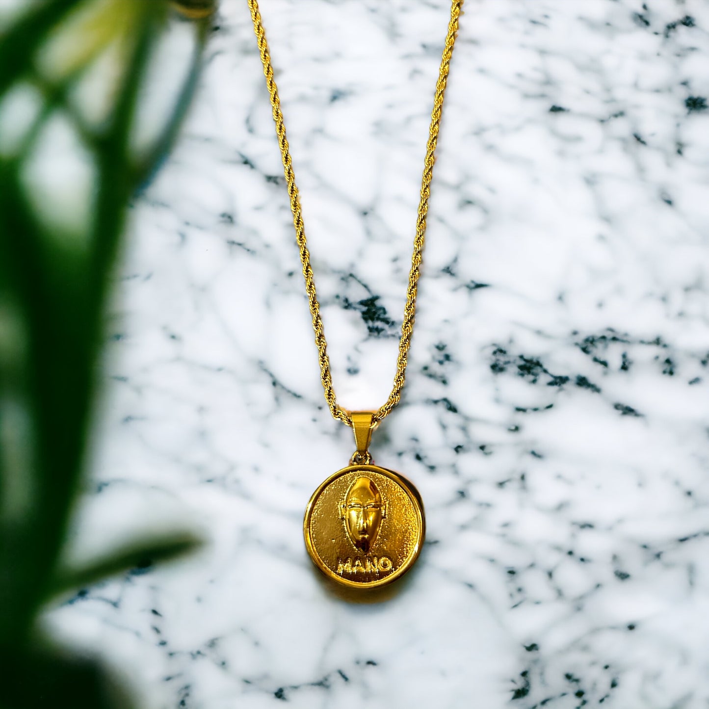 Ɱi LokƐ Mano Pendant